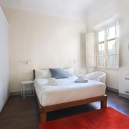 Apt. Perla - Pauline Suites, Palazzo Borghese Firenze Bagian luar foto