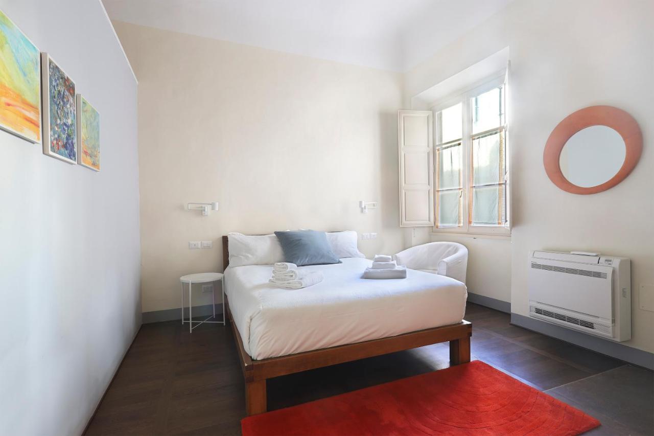 Apt. Perla - Pauline Suites, Palazzo Borghese Firenze Bagian luar foto